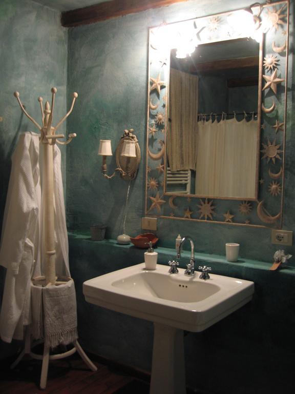 Locanda Dei Melograni Gossolengo Chambre photo