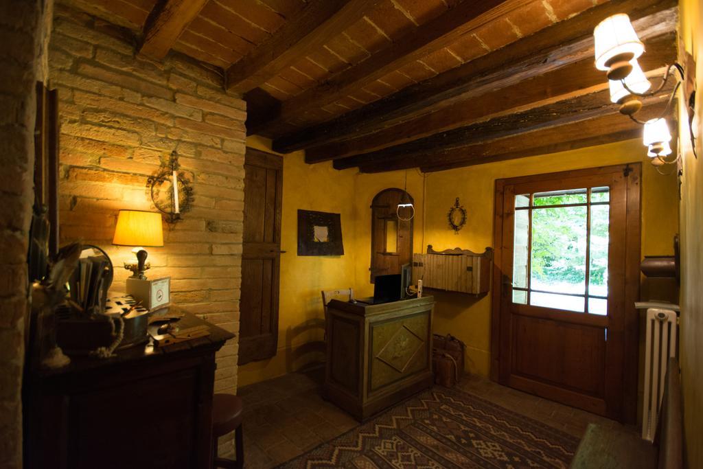 Locanda Dei Melograni Gossolengo Extérieur photo
