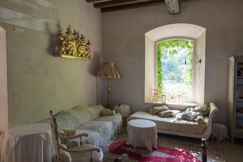 Locanda Dei Melograni Gossolengo Extérieur photo