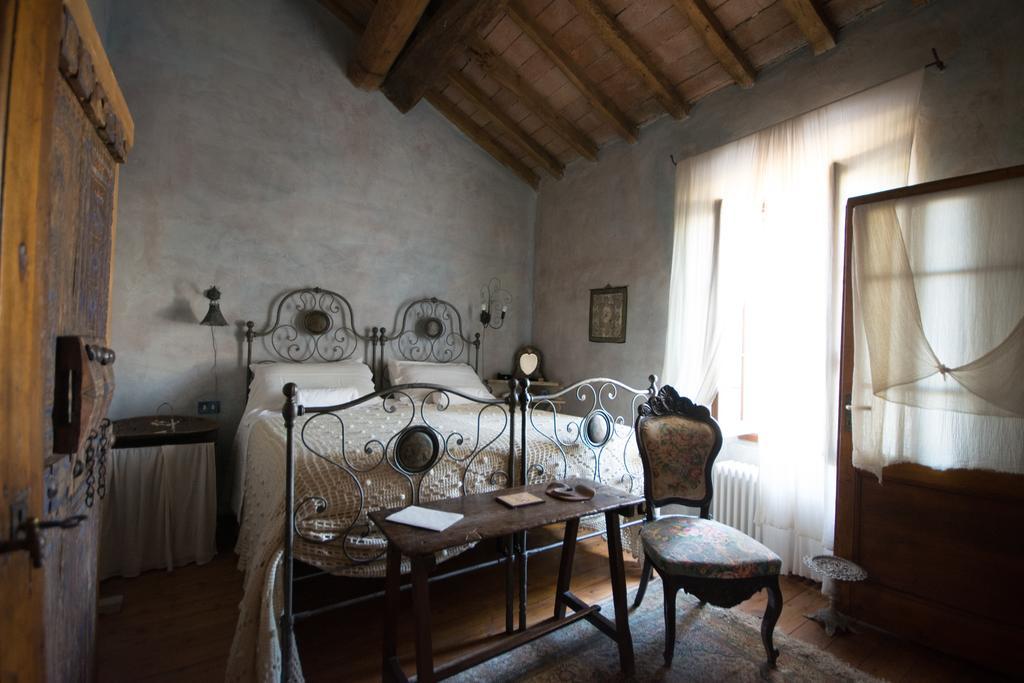 Locanda Dei Melograni Gossolengo Extérieur photo